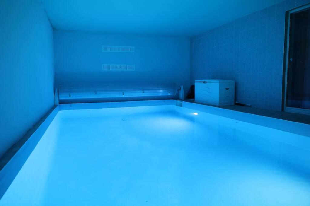 Villa Avec Piscine Interieure Holtzheim المظهر الخارجي الصورة